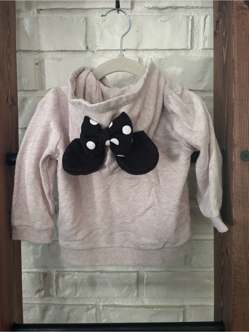 🌻 3/$25🌻 H&M Disney Minnie Mouse Zip Hoodie